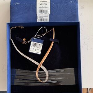 Elegant Two-Tone Necklace